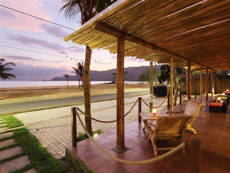 Puri Rinjani Bungalows & Hostel Kuta  Eksteriør billede