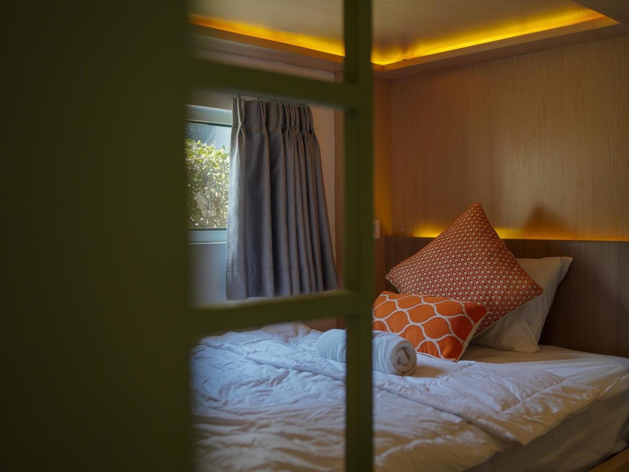 Puri Rinjani Bungalows & Hostel Kuta  Eksteriør billede